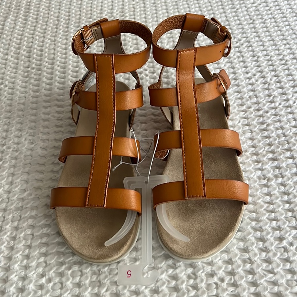 Cat and Jack sandal